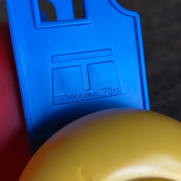 Vintage Tupperware toy train - Picture 9 of 9